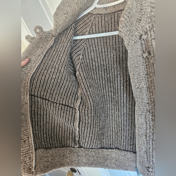 Vintage Wool Zip-Up Sweater - Picture 3 of 14